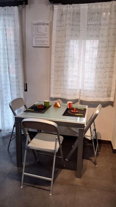 Appartamento Mama Monolocale Terrazzo Vista Mare เวนติมิญา ภายนอก รูปภาพ