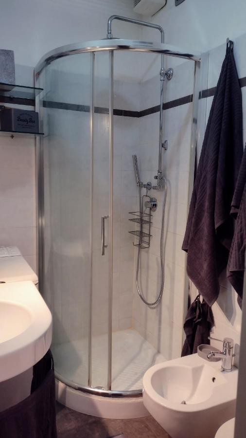 Appartamento Mama Monolocale Terrazzo Vista Mare เวนติมิญา ภายนอก รูปภาพ
