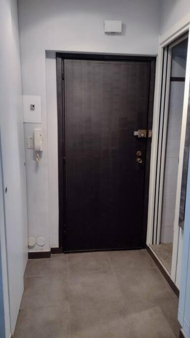 Appartamento Mama Monolocale Terrazzo Vista Mare เวนติมิญา ภายนอก รูปภาพ